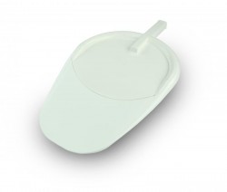 Oval bedpan with handle