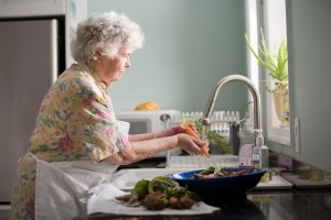 Hydratatie bij ouderen: een essentiële zorg bij warm weer